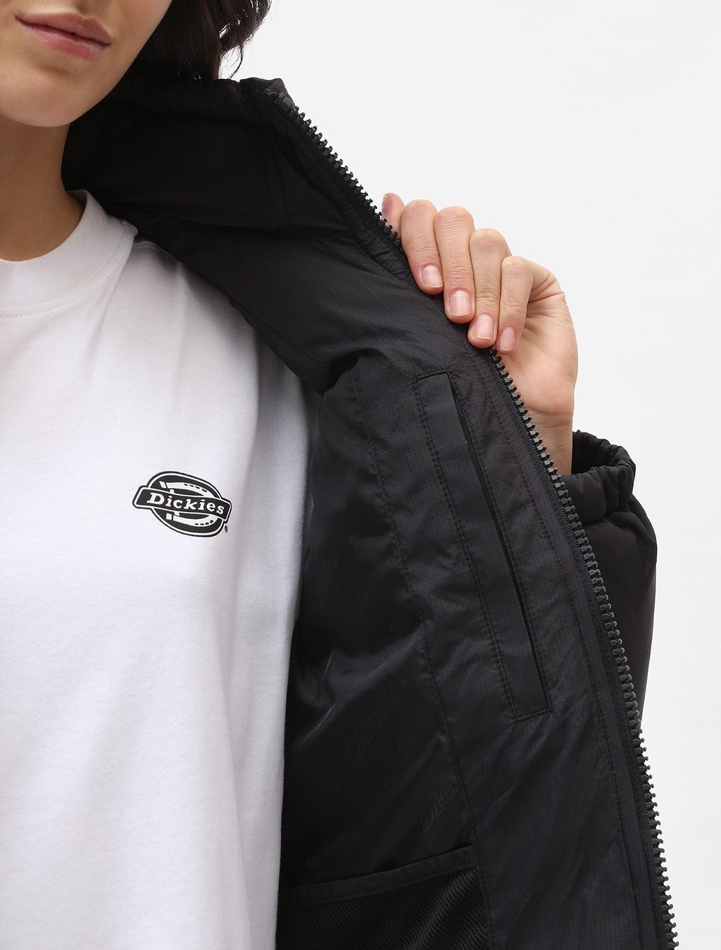 Alatna Puffer Jacket - Black - Women