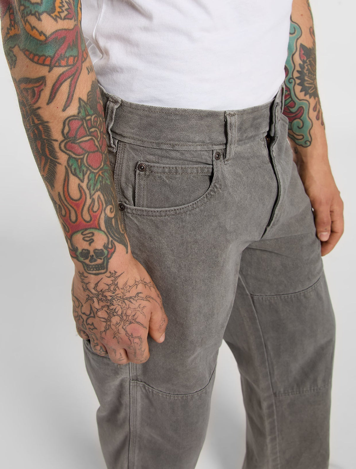 Double Knee Loose Straight Jeans - Grey Wash Tinted