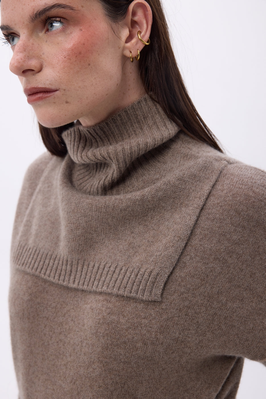 Cuello alto Domi - Nuez - Unisex