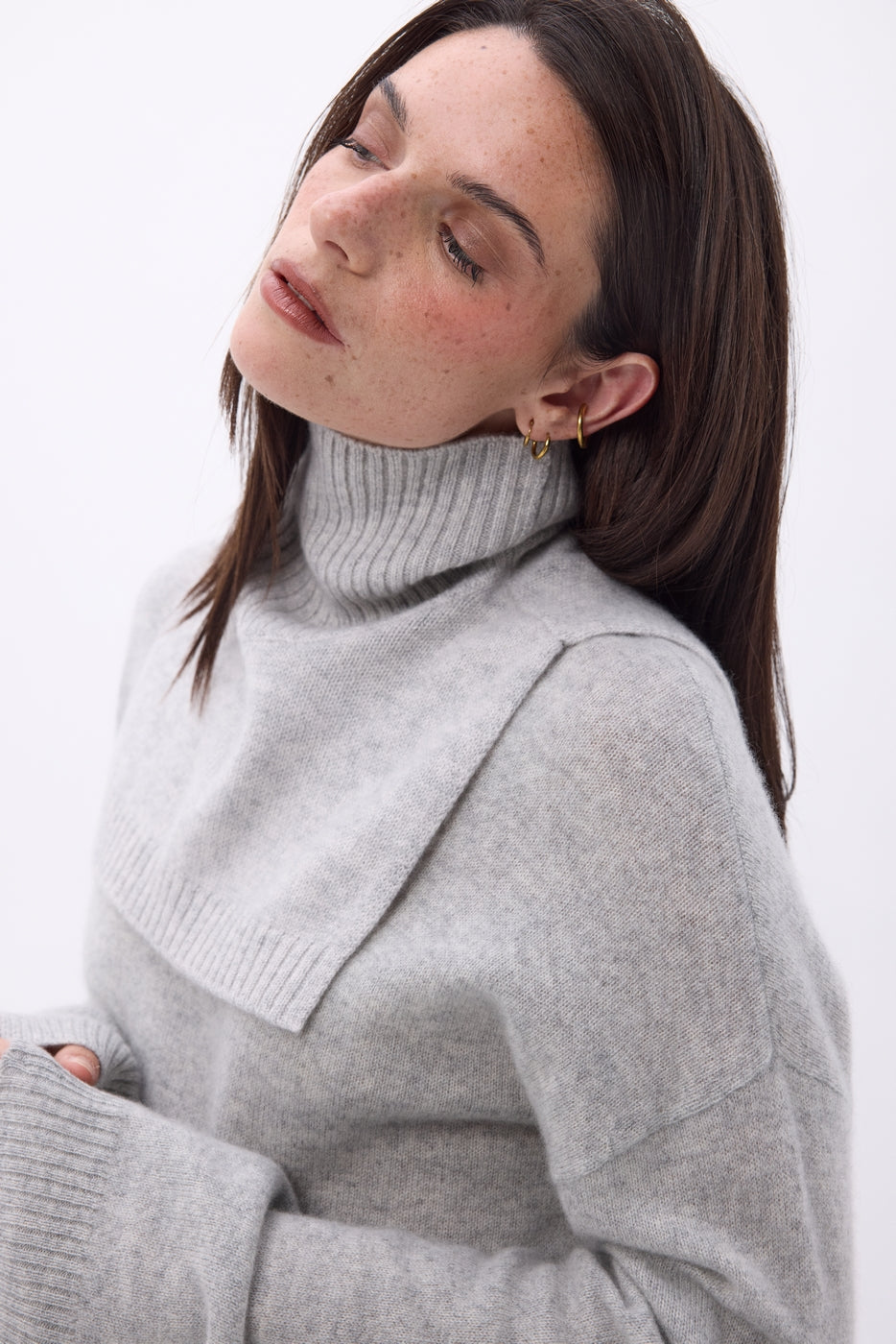 Domi Roll Neck - Light Grey - Unisex