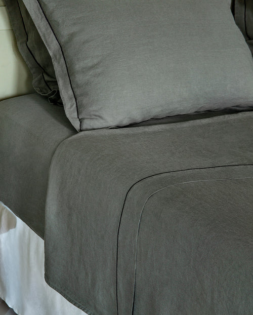Drap Plat - Lin - Finition Bourdon - Gris Laurier Liseré Noir