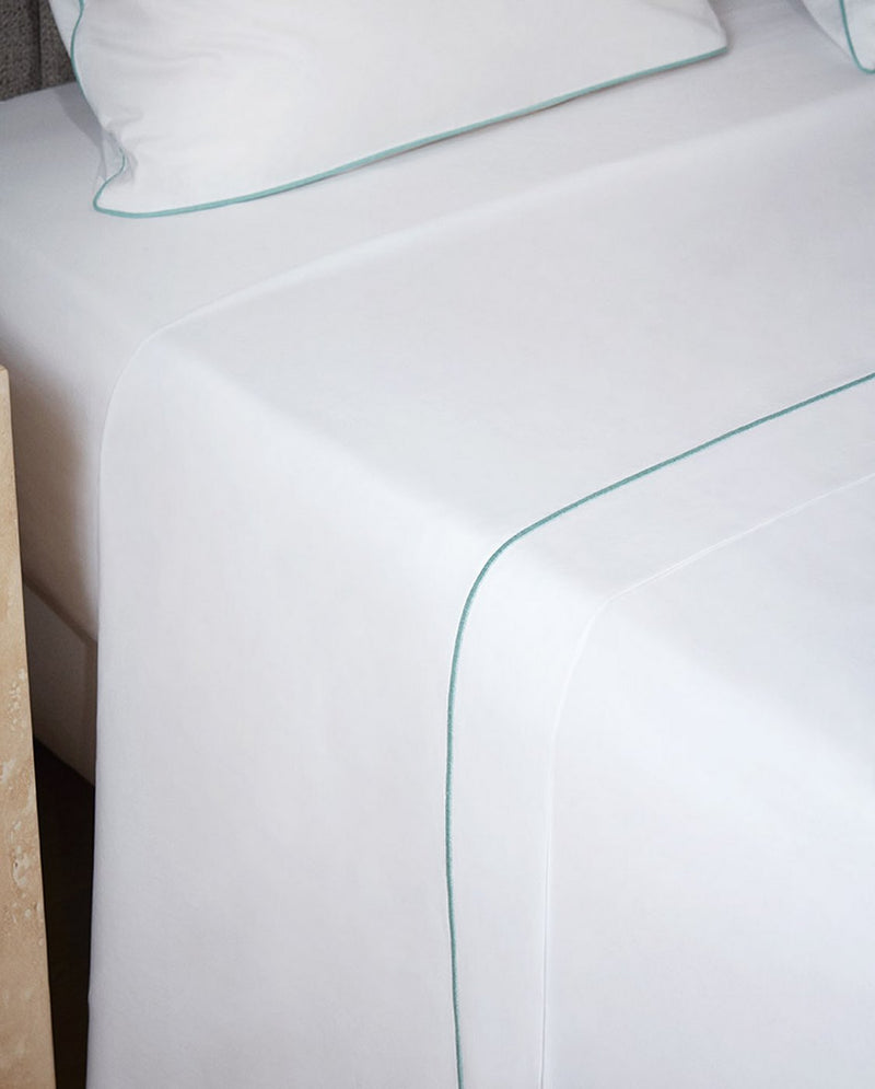 Drap Plat - Percale De Coton - Finition Bourdon - Blanc Liseré Bleu Givré