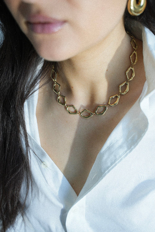 Lita Necklace