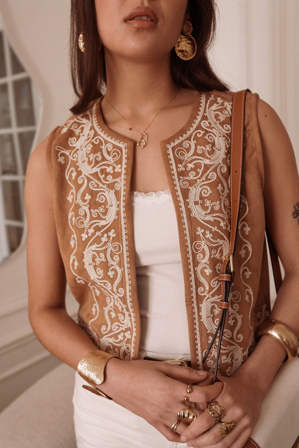 Velaya vest