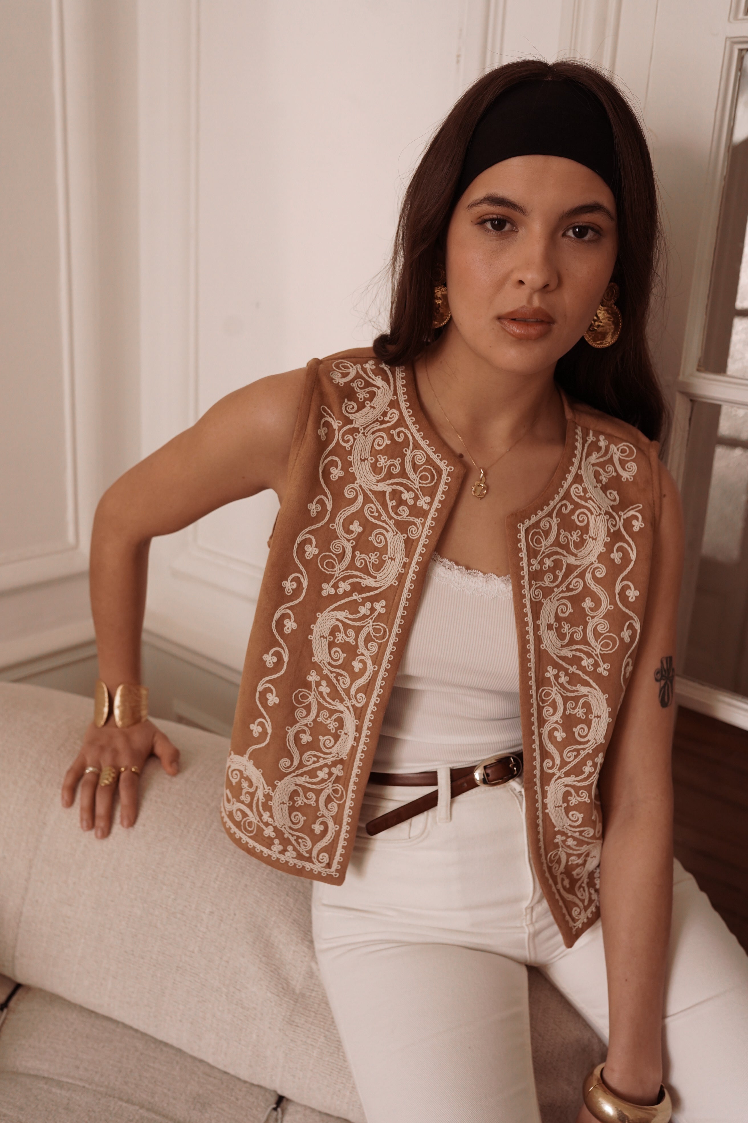 Velaya vest