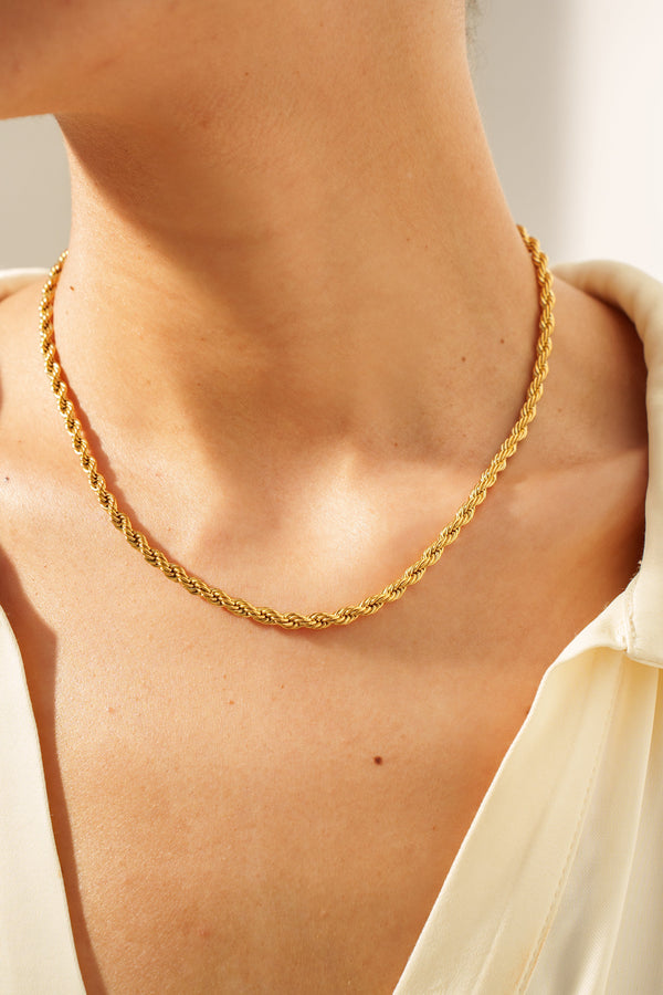 Collier Elia