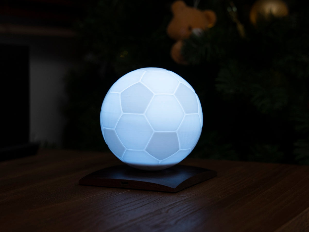 Lampe Lewis Football - Bois - 2 Tailles
