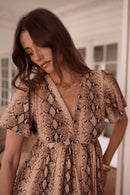 Robe Wes