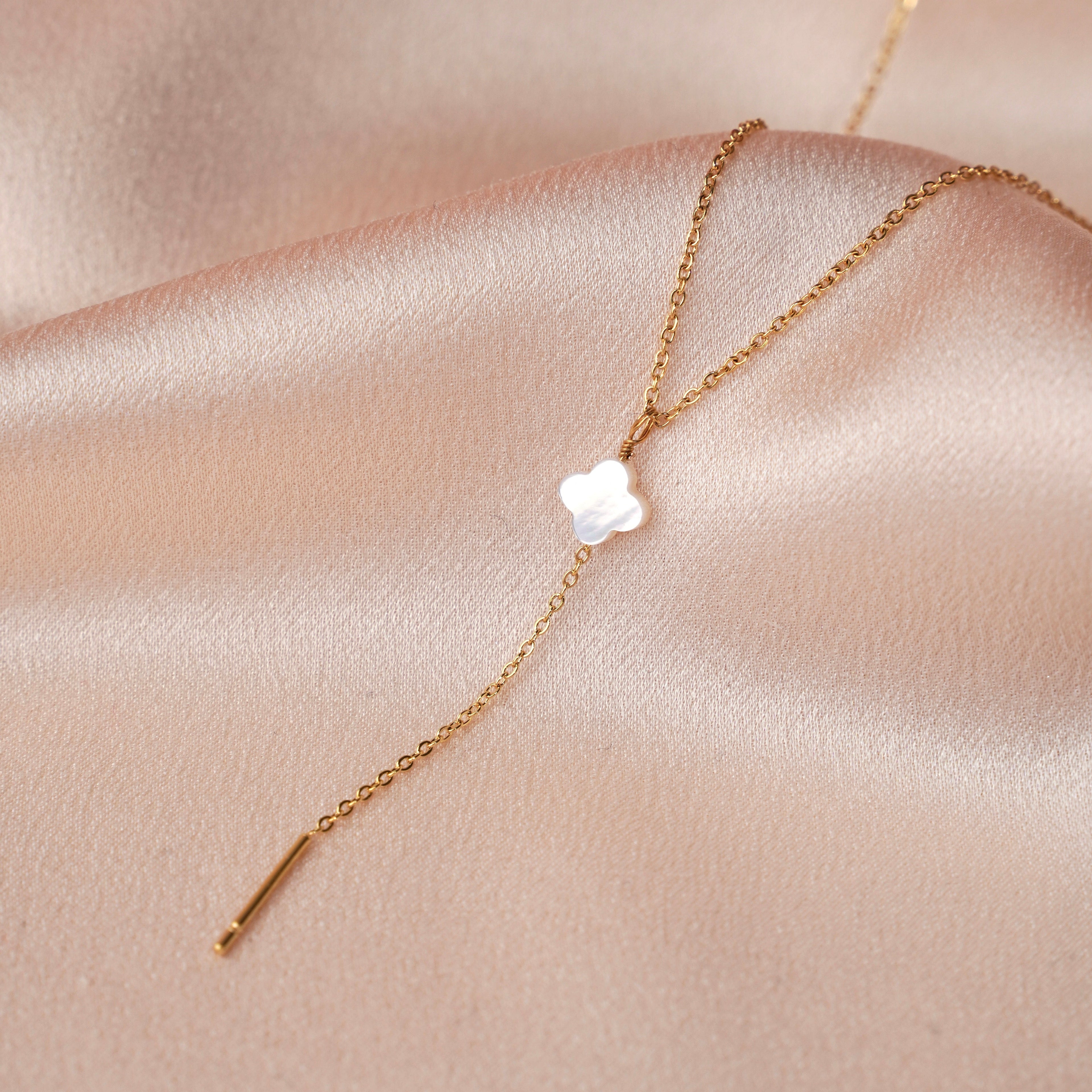 Collier En Y Trèfle