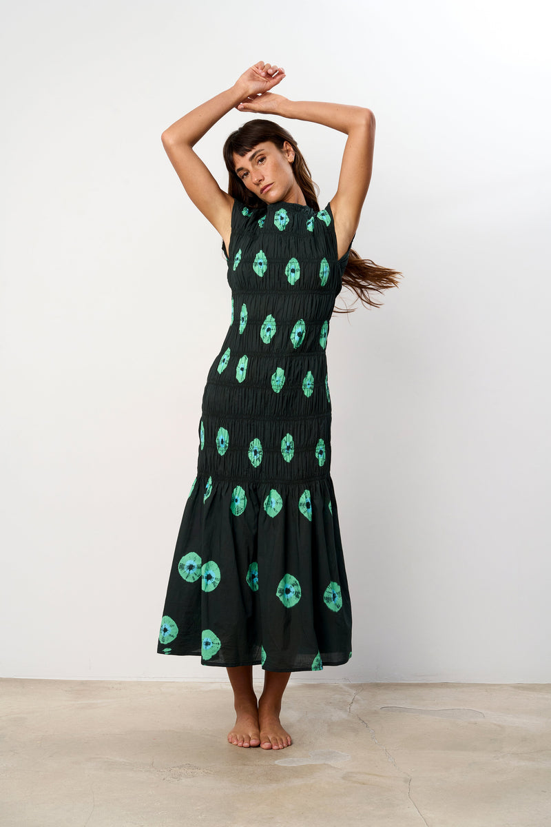Robe Agus Bee