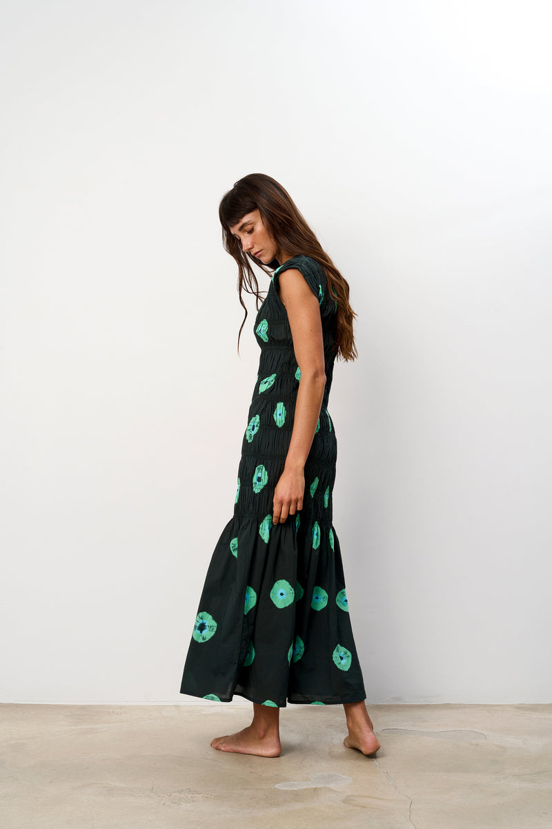 Robe Agus Bee