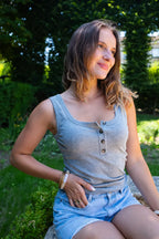 Top Calie Gray