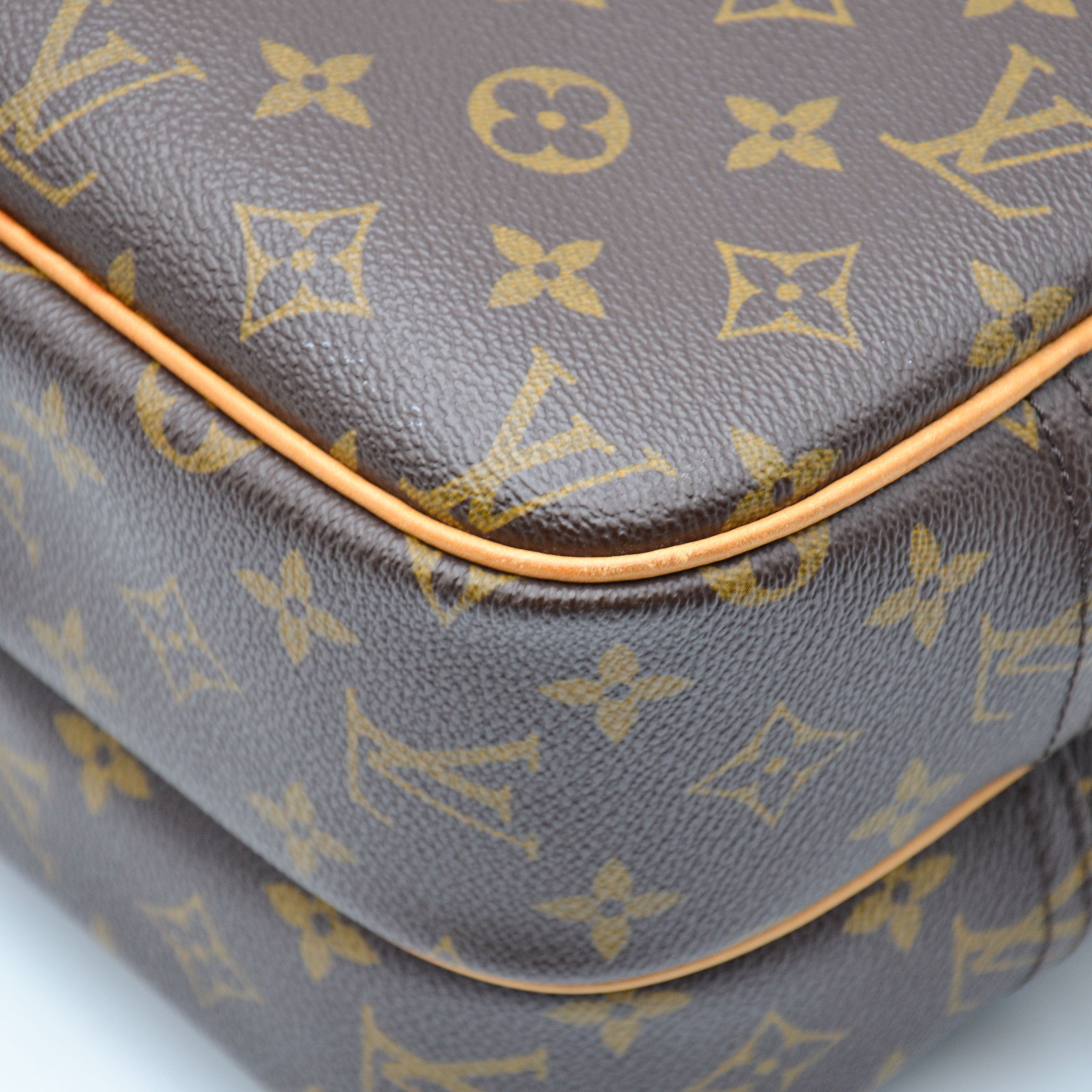 Louis Vuitton Reporter Monogram
