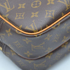 Louis Vuitton Reporter Monogram