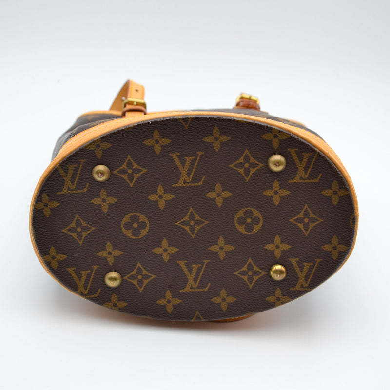 Louis Vuitton Bucket Pm