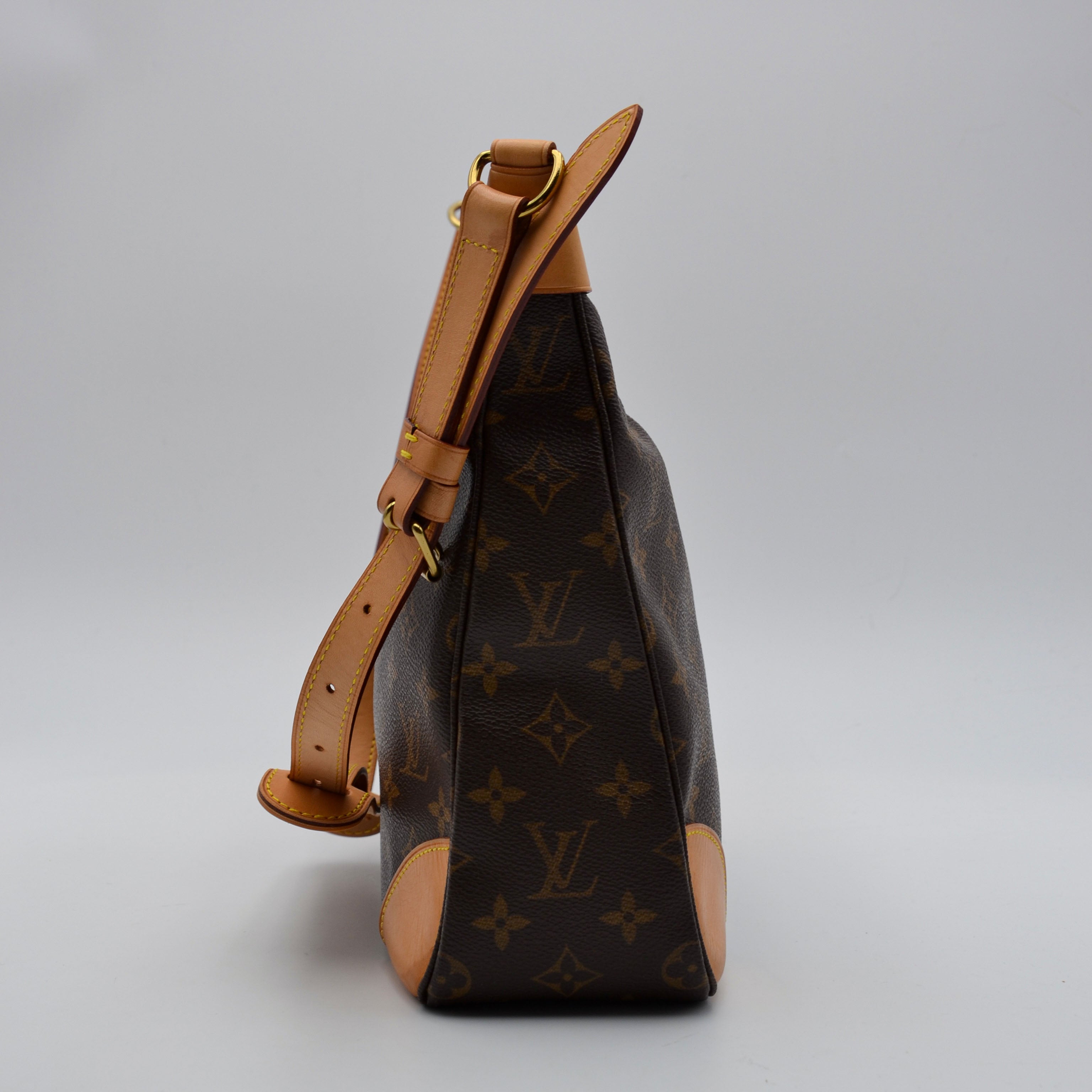 Louis Vuitton Boulogne 30 Monogram