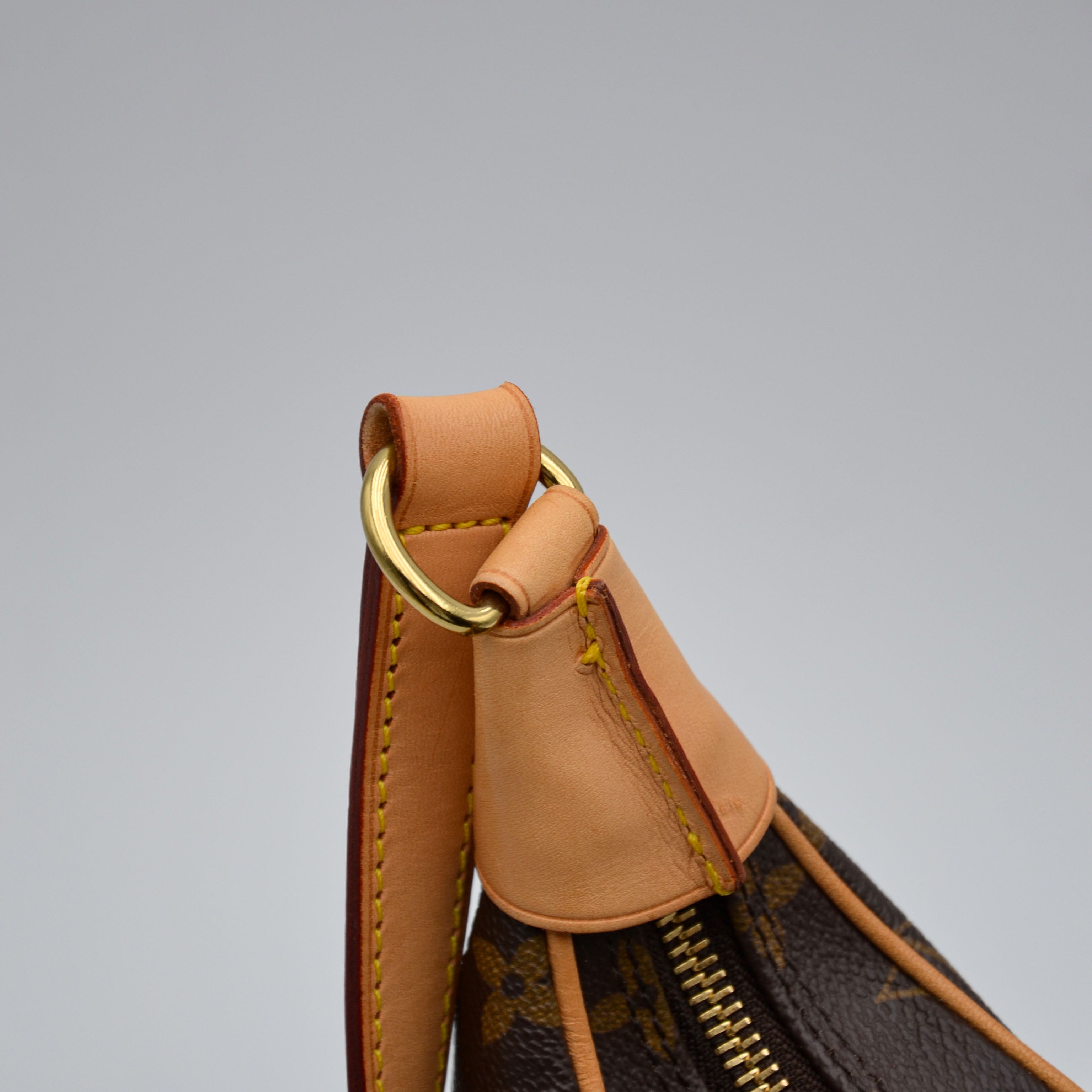 Louis Vuitton Boulogne 30 Monogram