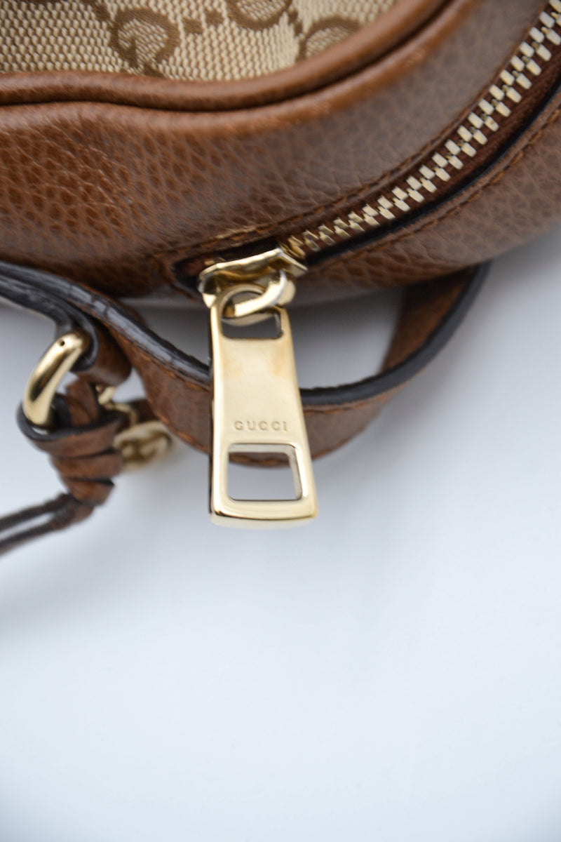 Bolso Gucci Bree Gg Supreme Beige