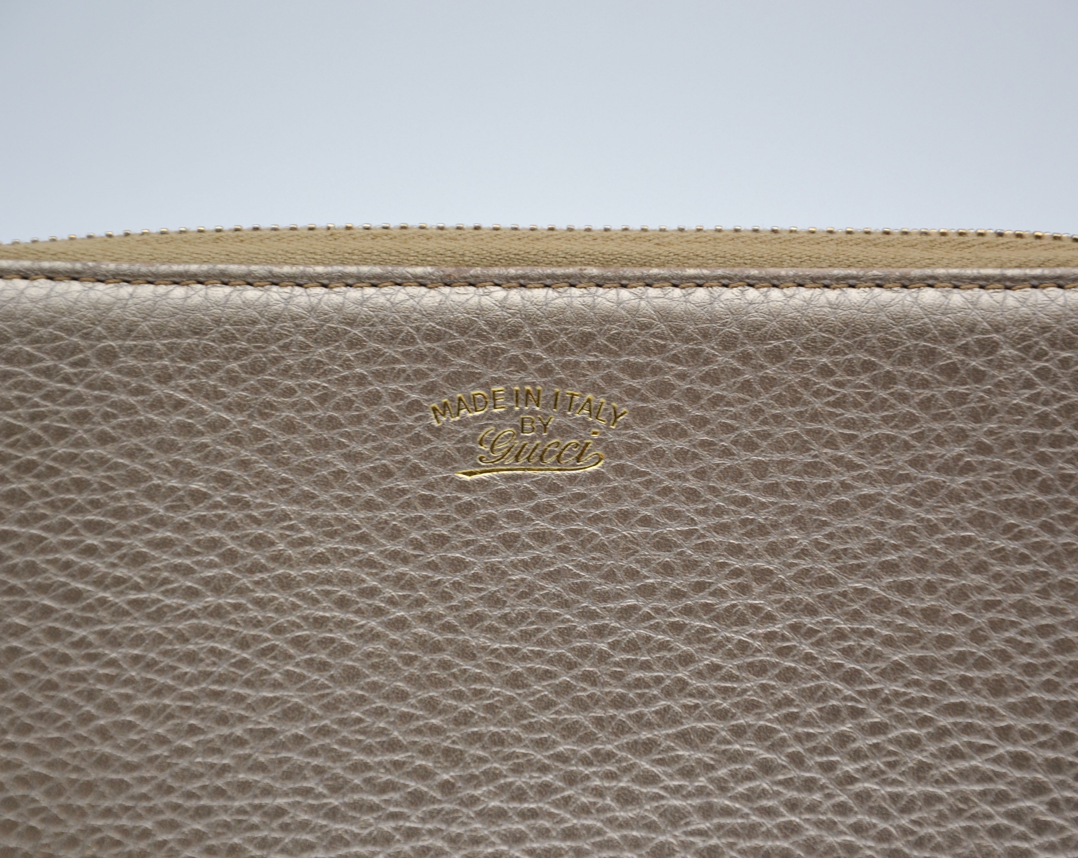 Gucci Gold Grained Leather Bamboo Zippy Wallet