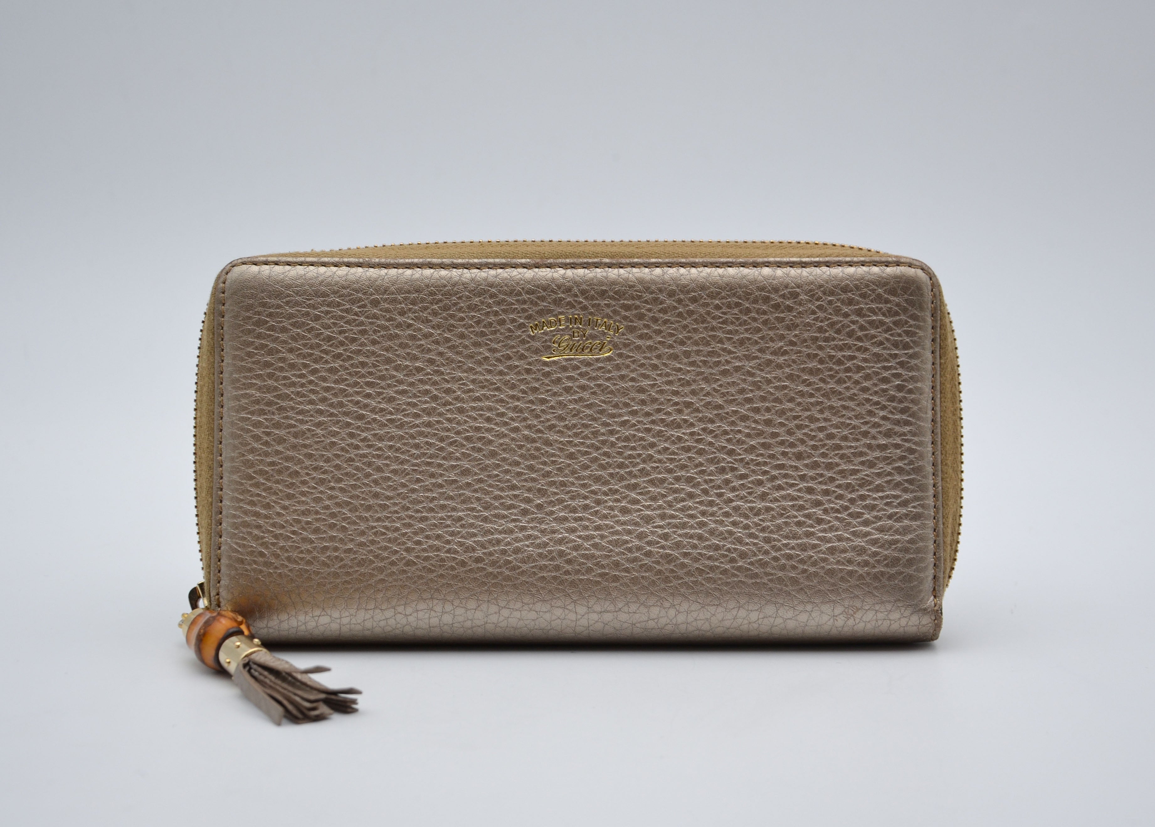 Gucci Gold Grained Leather Bamboo Zippy Wallet