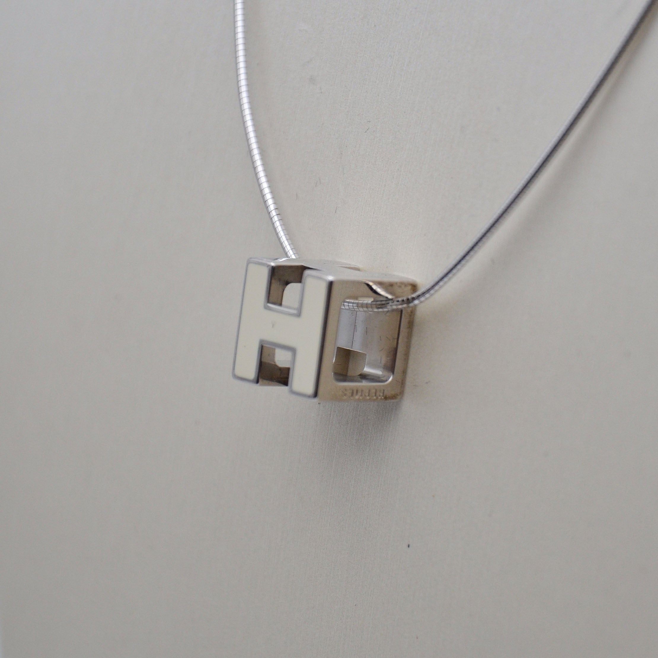 Hermès Collier Cage D'H