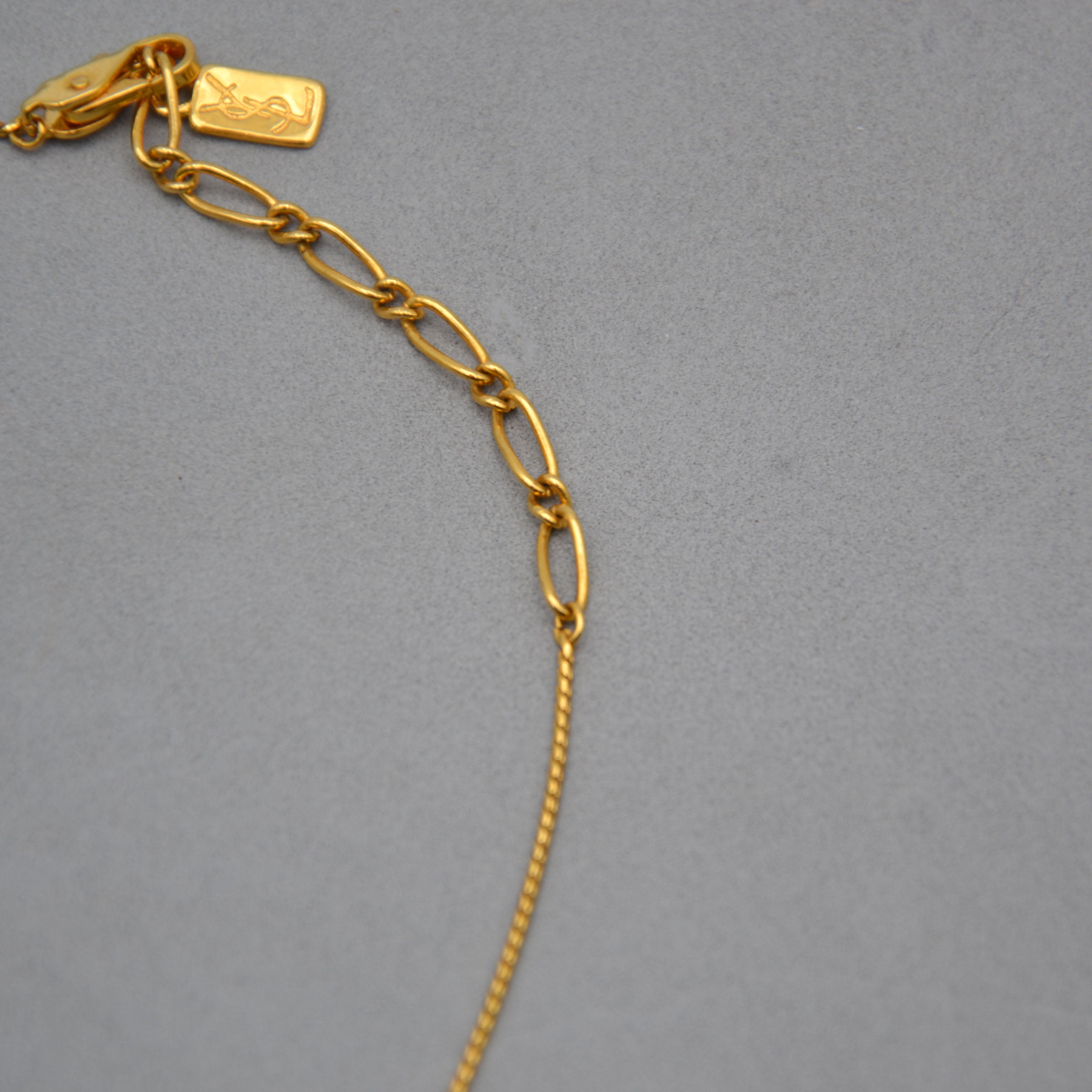 Collar Yves Saint Laurent Vintage