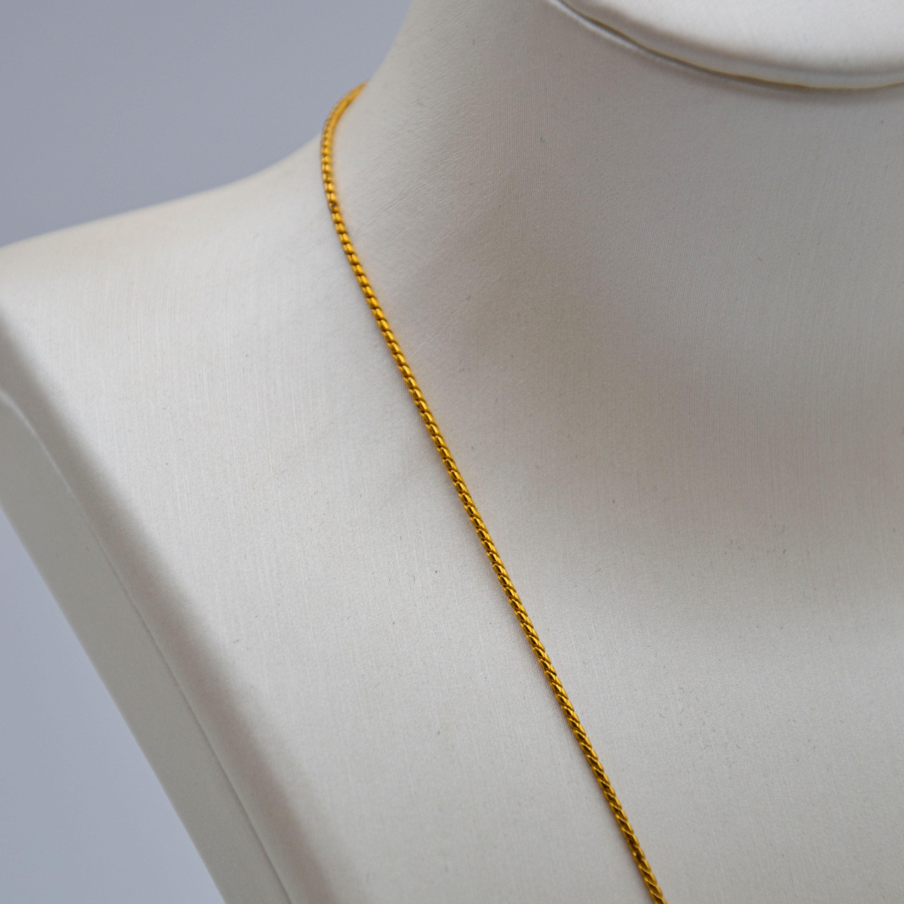 Collar Yves Saint Laurent Vintage