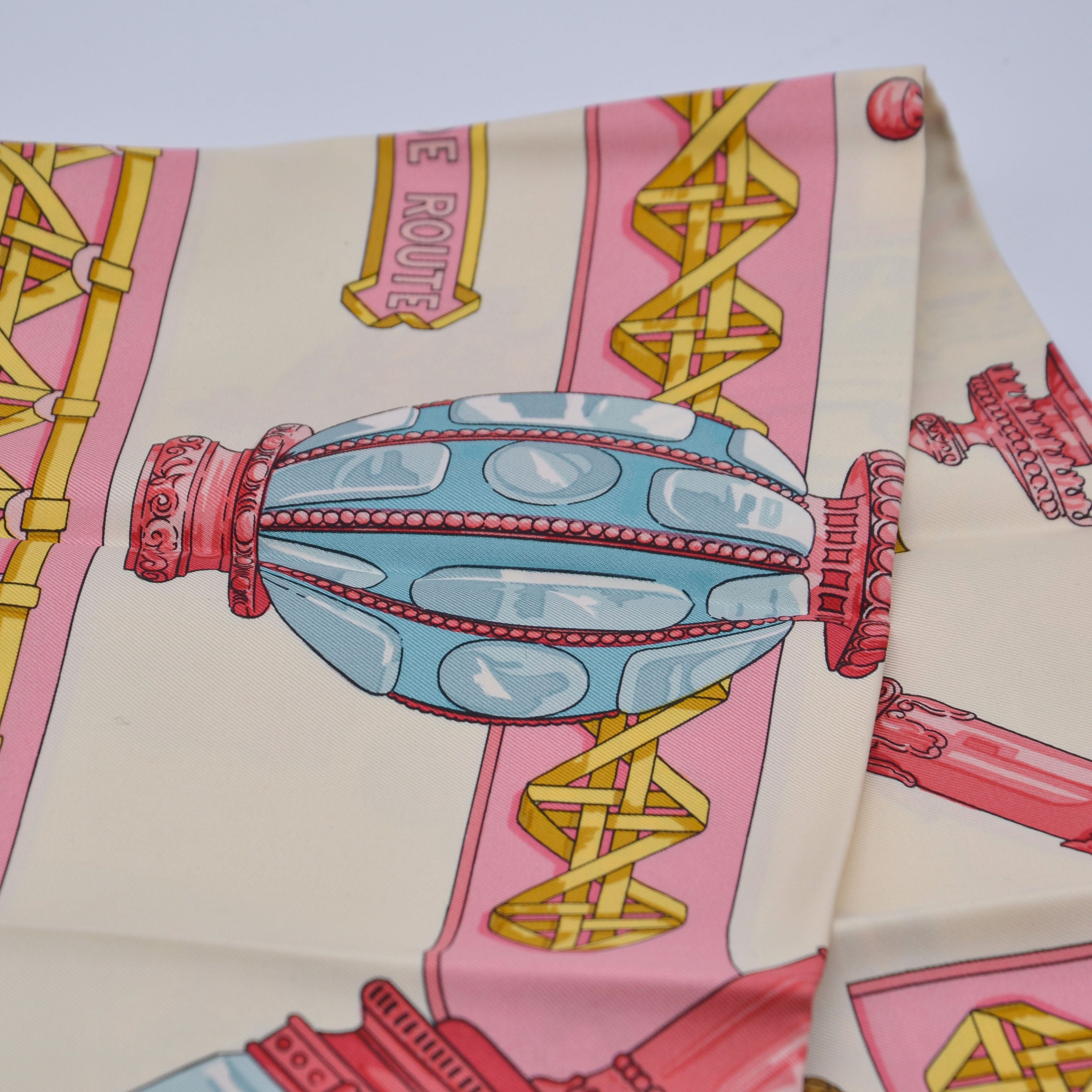 Hermès Carré 90 «Feux de Route»
