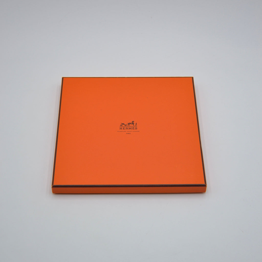 Carré Hermès 90 « El arte de las estepas »