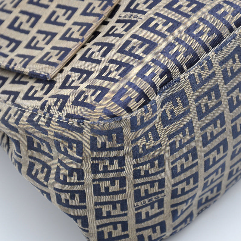 Bolso Baguette Mamá Fendi