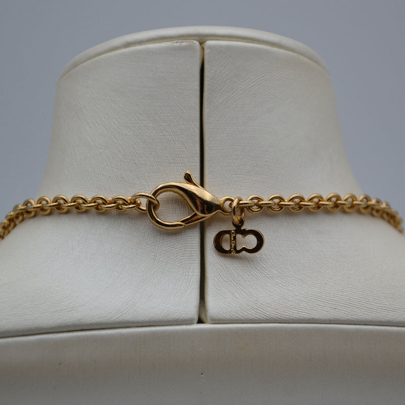 Collar Christian Dior Letras D.I.O.R. vendimia