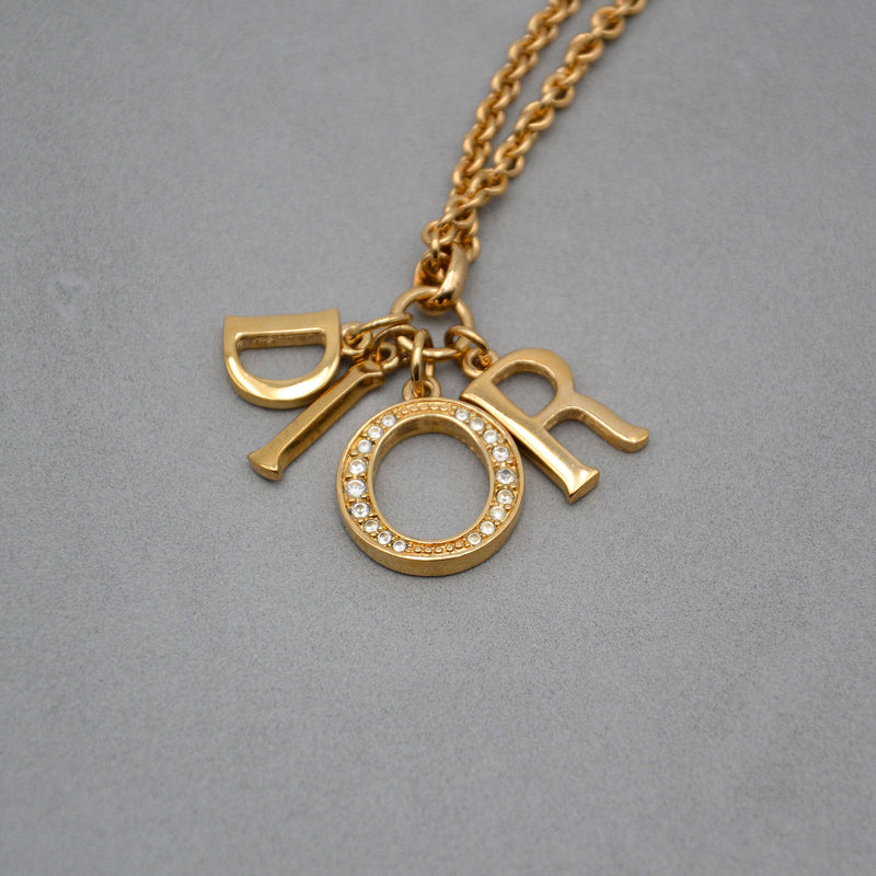 Collar Christian Dior Letras D.I.O.R. vendimia