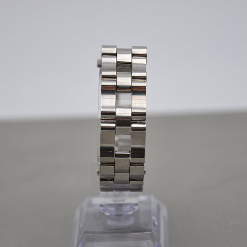 Gucci 2305L Montre Vintage Acier Inoxydable