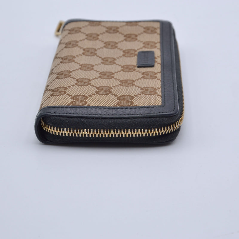 Gucci Compagnon Gg Supreme Wallet