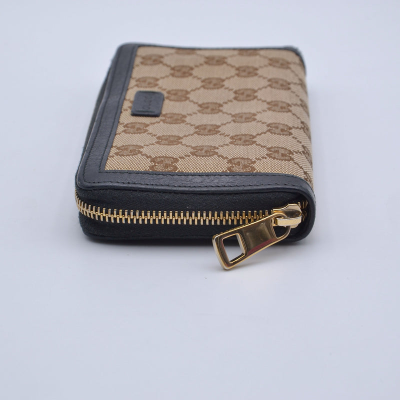 Gucci Compagnon Gg Supreme Wallet