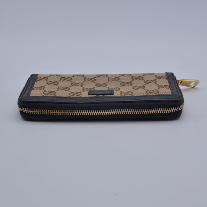Gucci Compagnon Gg Supreme Wallet