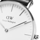 Reloj clásico Winchester blanco