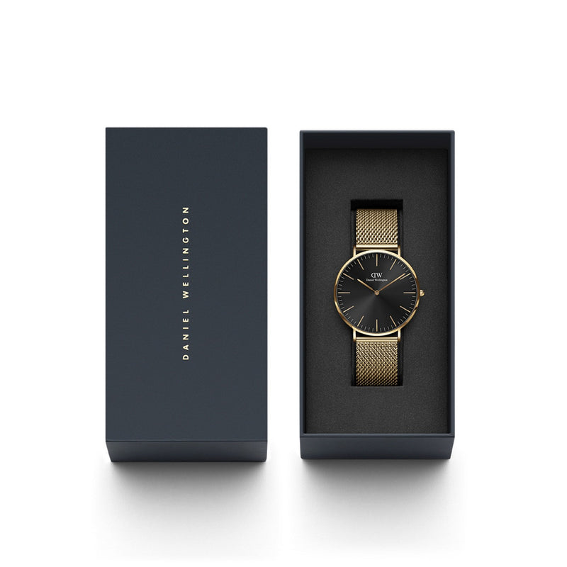 Reloj clásico de malla de ónix y oro negro