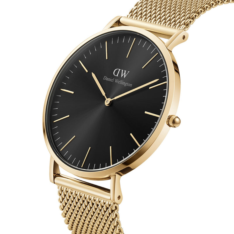 Reloj clásico de malla de ónix y oro negro