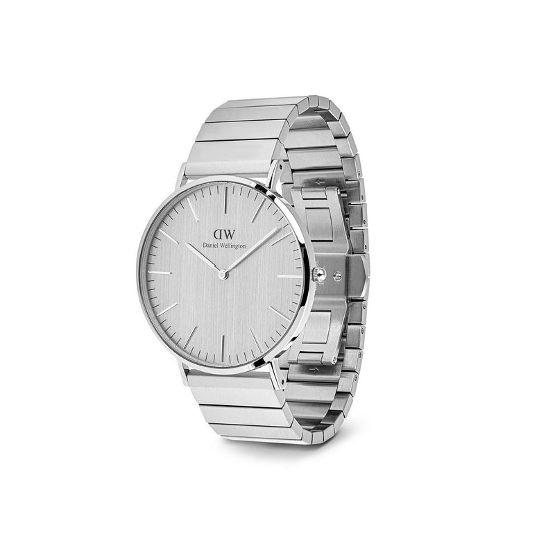 Reloj Unitone plateado con enlace de piano clásico
