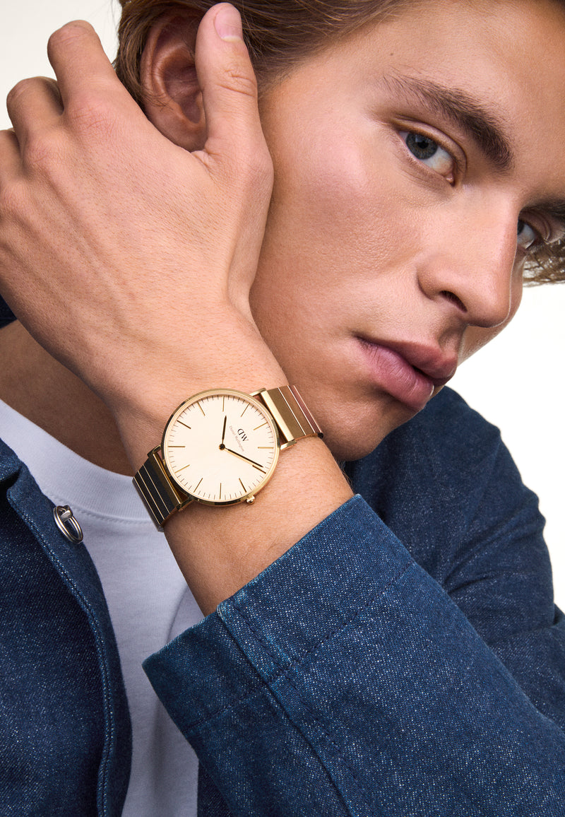 Montre Classic Everose Goldold Piano Brushed Gold