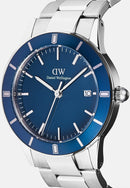 Reloj plateado con bisel azul y esmalte azul icónico Paradigma Link