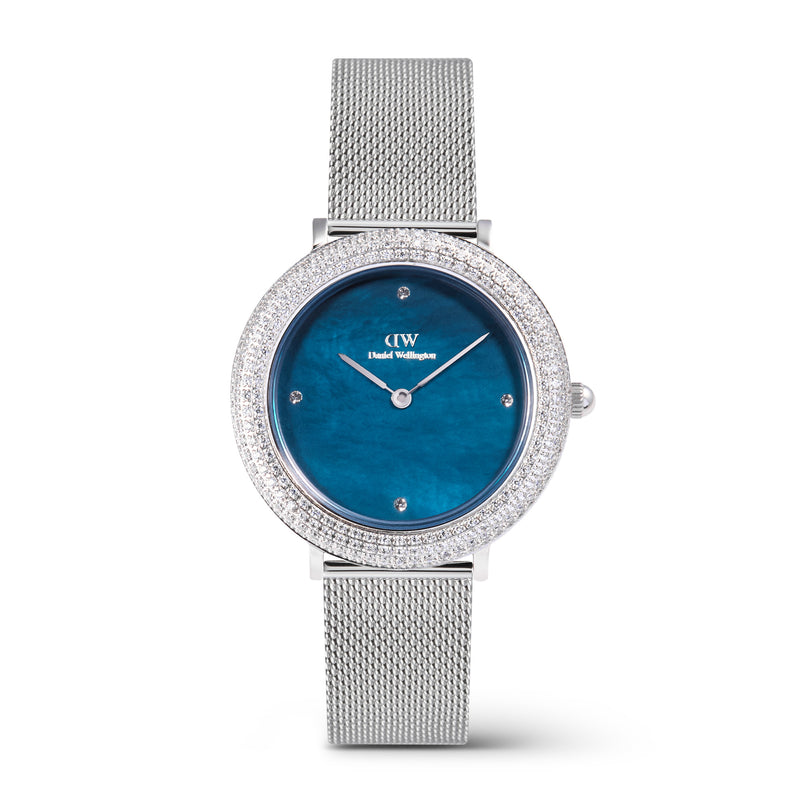 Reloj plateado con fregona azul esterlina con bisel cristalino