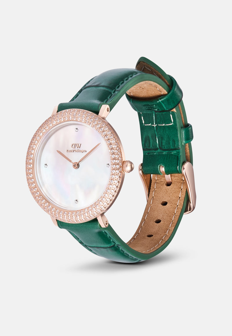 Reloj de oro rosa con bisel cristalino, cocodrilo verde, blanco y fregona