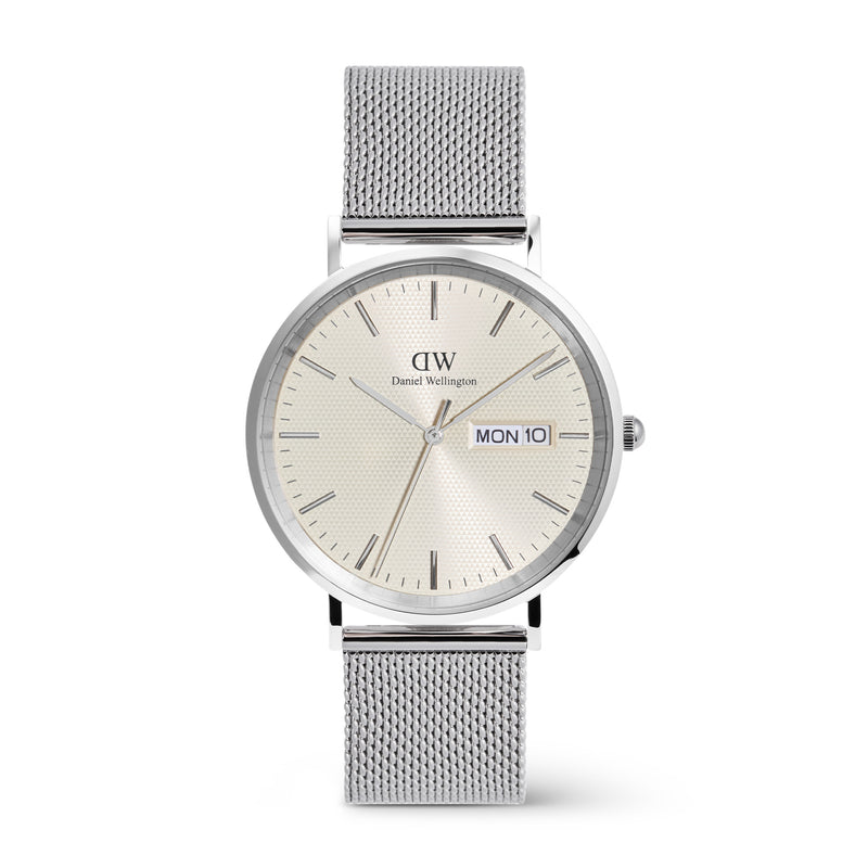 Reloj clásico de plata esterlina color champán con pantalla de día