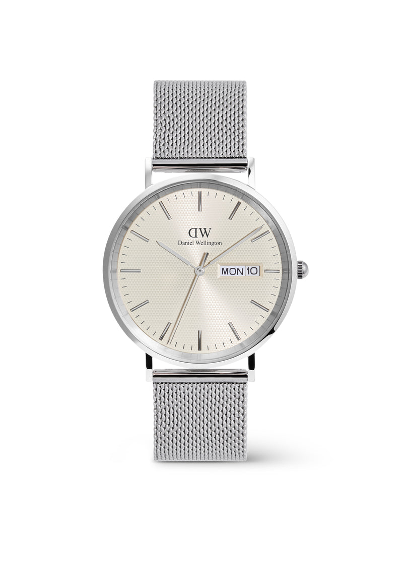 Reloj clásico de plata esterlina color champán con pantalla de día