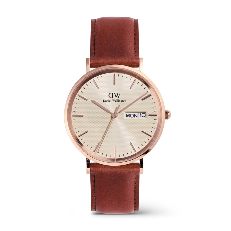 Reloj clásico de oro rosa champán St Mawes con pantalla de día