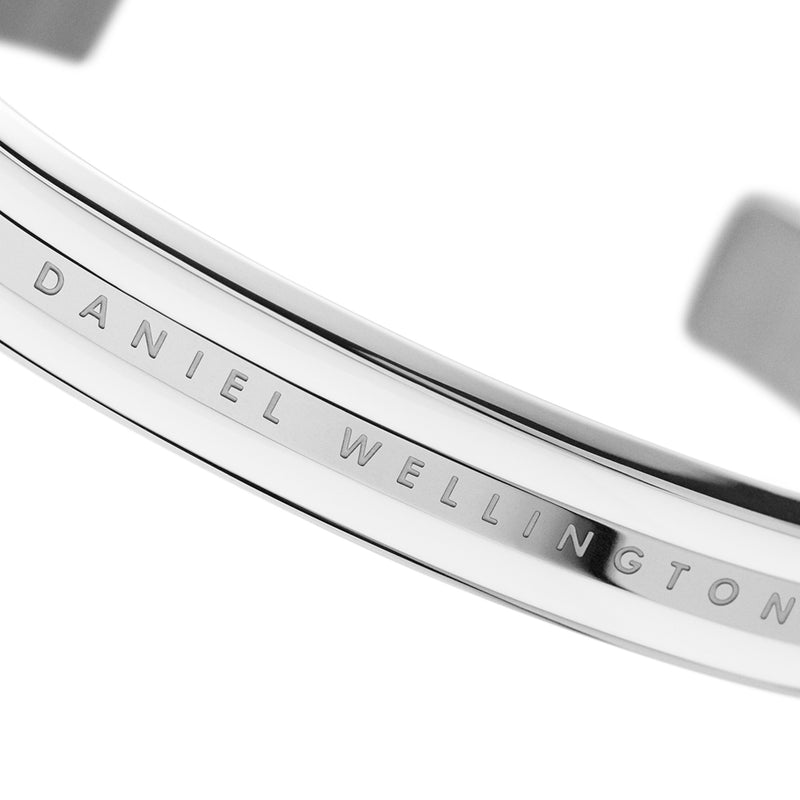 Pulsera Mediana Blanca Satinada Emalie