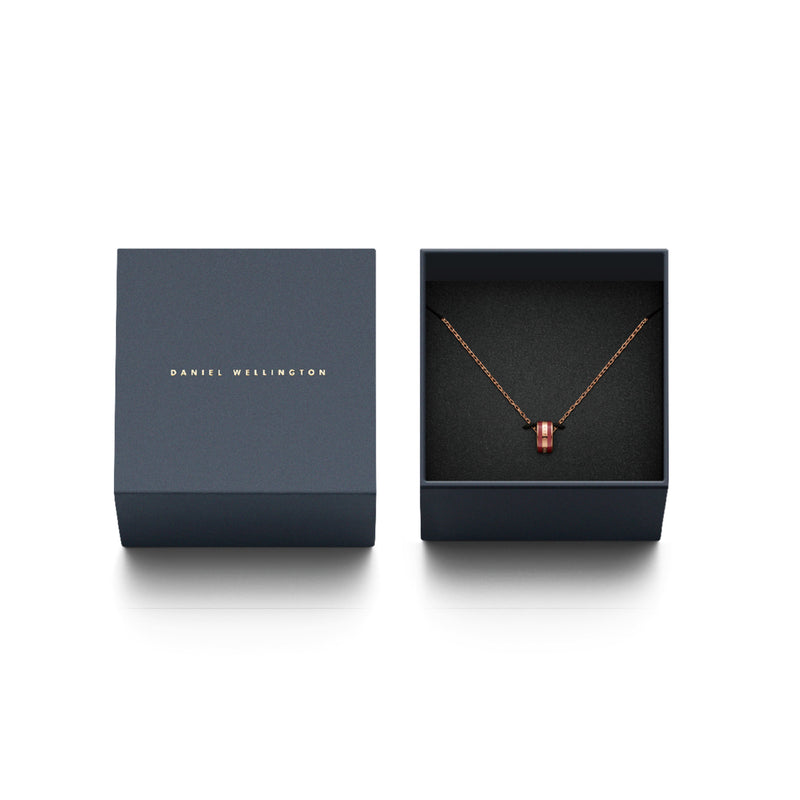 Collar Emalie Cherry Blush en oro rosa