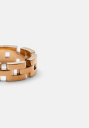 Anillo de oro rosa de 3 filas inspirado en enlaces